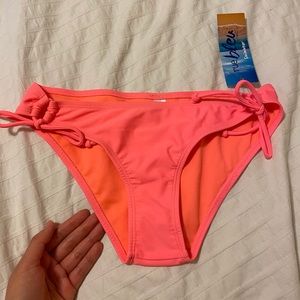 bright pink // BIKINI BOTTOM